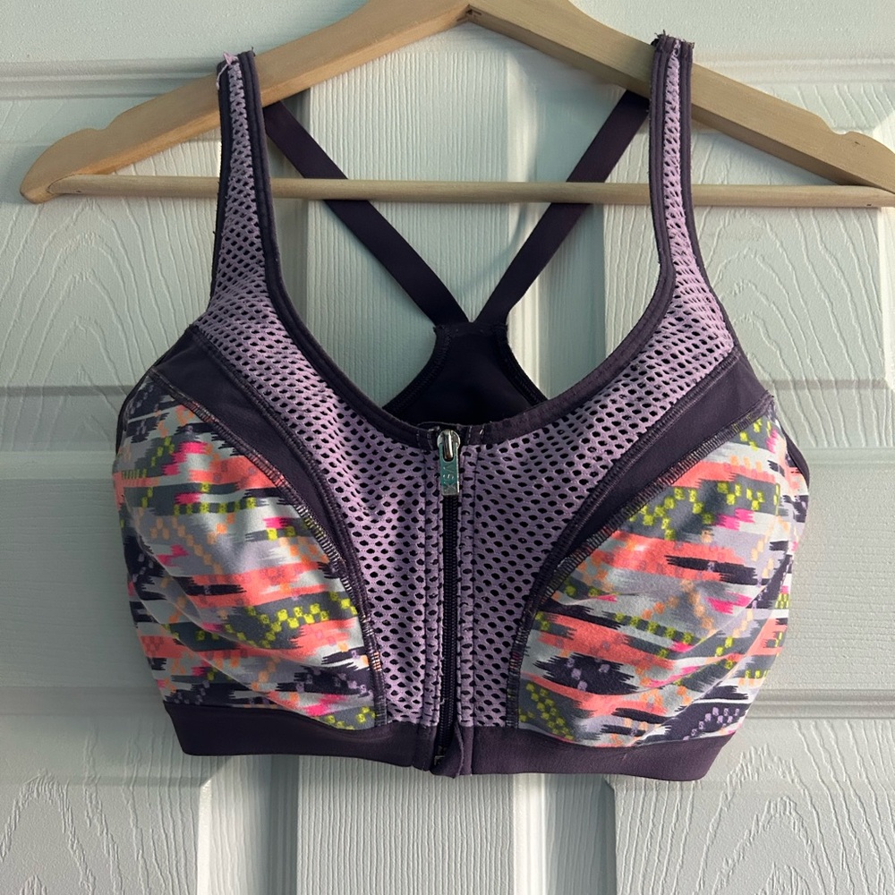 Victoria Secret Sport Bra 34DD